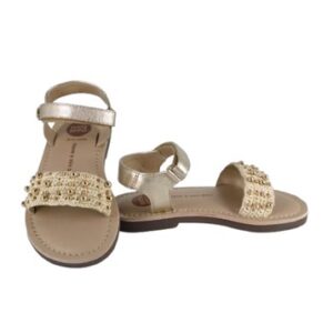 Sandalo in raffia e pelle metallizzata con perle e velcro