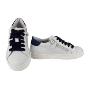 Sneaker in pelle con lacci e zip laterale