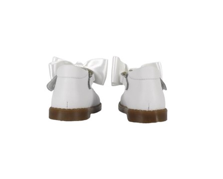 Ballerina in pelle con fiocco in raso