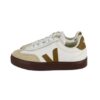 Sneaker in pelle organica con lacci elastici