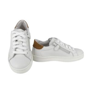 Sneaker in pelle con lacci e zip laterale