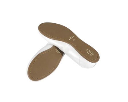 Ballerina in pelle con cinturino in tulle