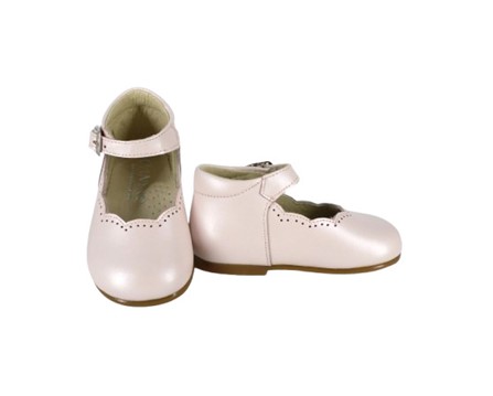 Ballerina in pelle con cinturino