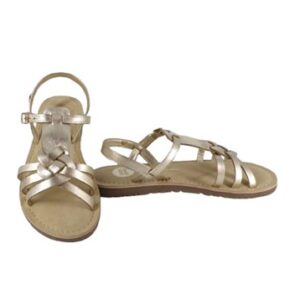 Sandalo in pelle metallizzata con intreccio e fibbia