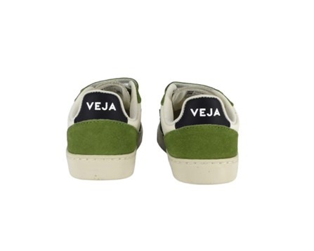 Sneaker in pelle organica con triplo velcro