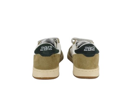 Sneaker in pelle con doppio velcro