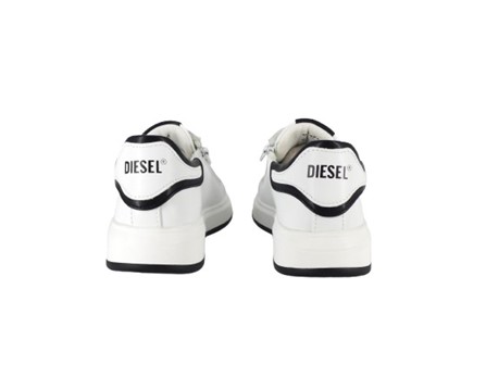 Sneaker in eco pelle con lacci elastici e zip