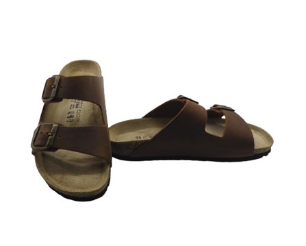 Ciabatta in pelle con doppie fibbie