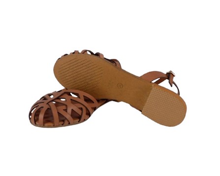 Sandalo in pelle con fibbia