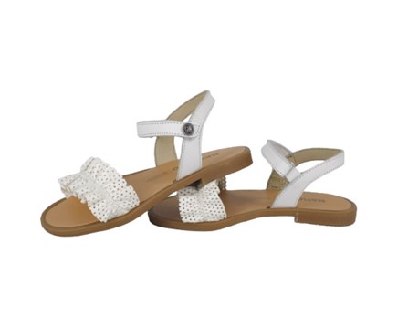 Sandalo in pelle con fascia volant a pois traforati e velcro