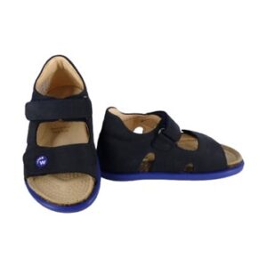 Sandalo in pelle con doppio velcro