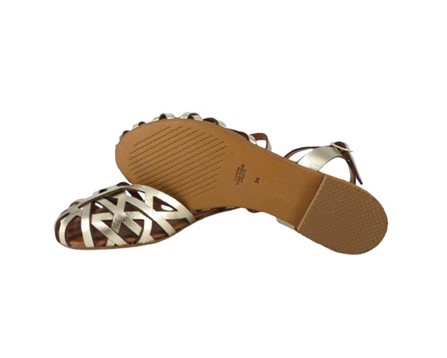 Sandalo in pelle laminata con fibbia