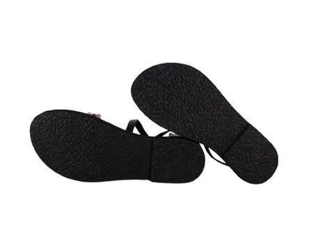 Sandalo in pelle e tubolari in strass con fibbia