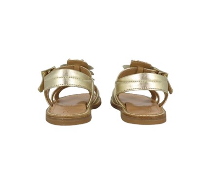 Sandalo in pelle laminata con fiori e fibbia