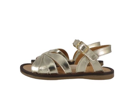 Sandalo in pelle laminata con fibbia