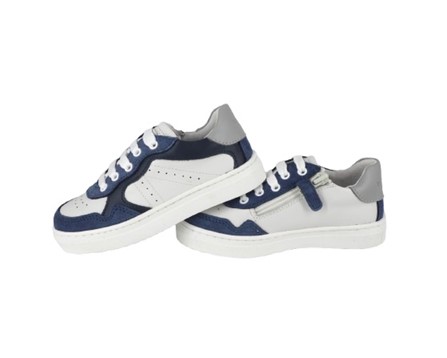 Sneaker in pelle con lacci e zip laterale