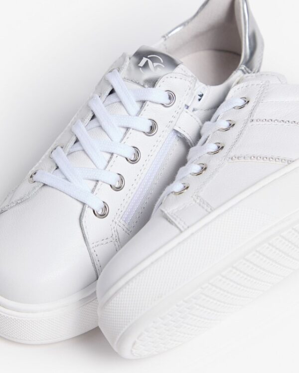 0E2869B4C7A72ECEA283A8FCEE6C67E5_ Sneaker in pelle e tessuto tecnico con lacci e zip