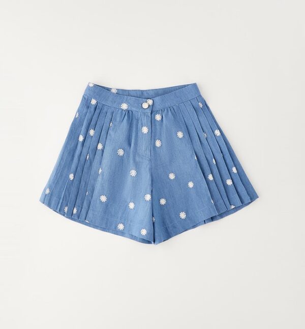 Short con margherite plissettati