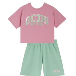 Completo t-shirt mezza manica e short con stampa logo