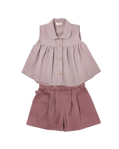 Completo camicia smanicata in vichy e short