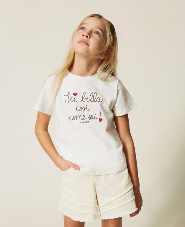 T-shirt mezza manica con ricamo catenella