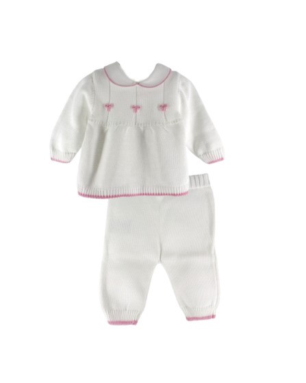 Completo due pezzi con fiocchetti ricamati