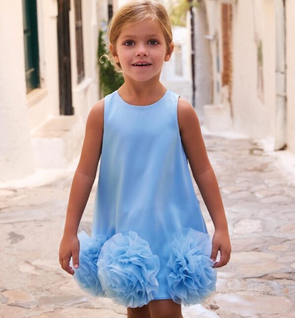 62D6B7EA77BFECC0F3804346613B2D86_ Vestito con fiori in organza al fondo e fiocco sul retro
