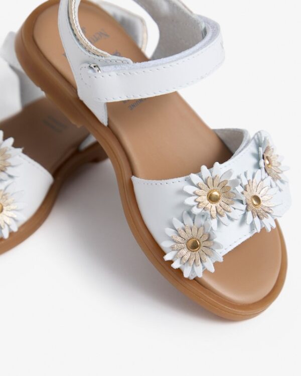 Sandalo in pelle con fiorellini e doppio velcro