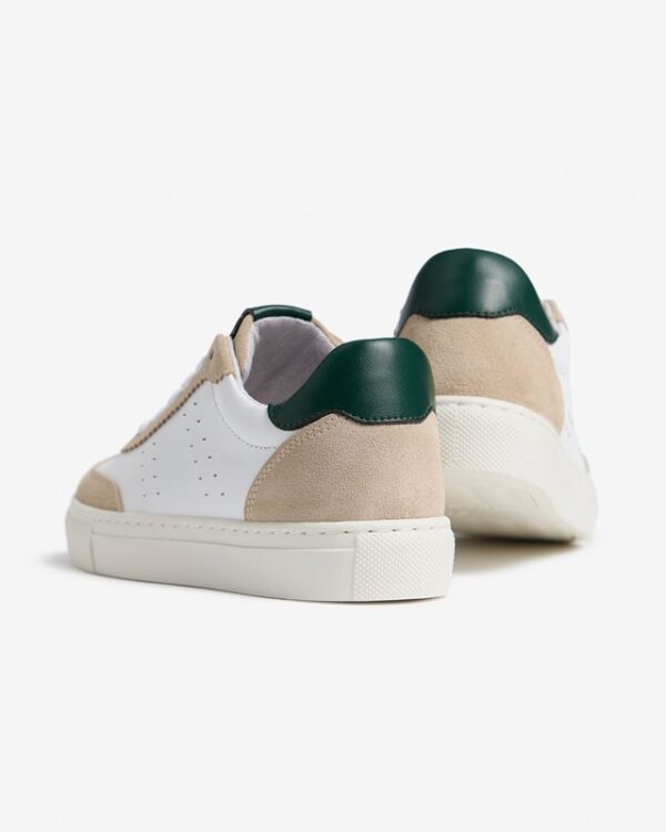 Sneaker in pelle e camoscio con lacci e zip