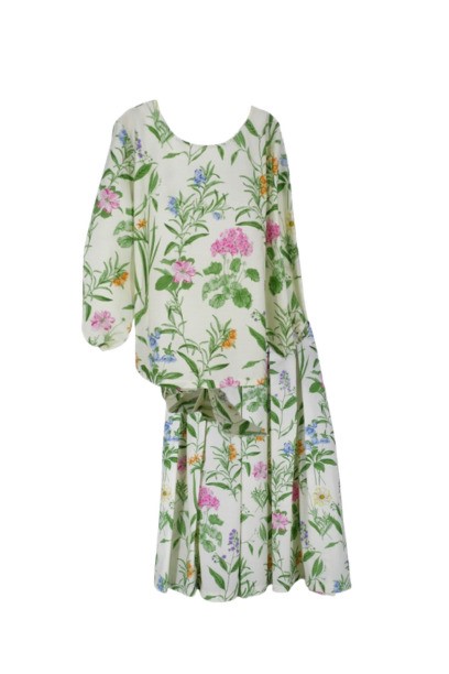 Completo blusa con fiocco sul retro e gonna lunga a pieghe
