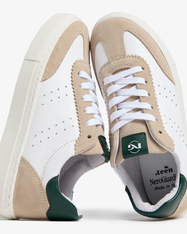 Sneaker in pelle e camoscio con lacci e zip