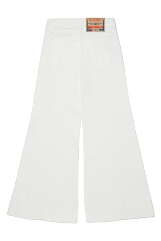 Pantalone denim a zampa