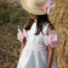 Cappello in paglia con fiore