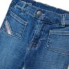Pantalone in denim a zampa