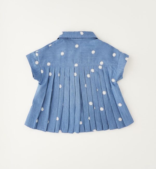 Camicia mezza manica con margherite plissettata sul retro