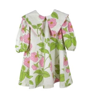 Vestito con colletto ampio e manica a 3/4
