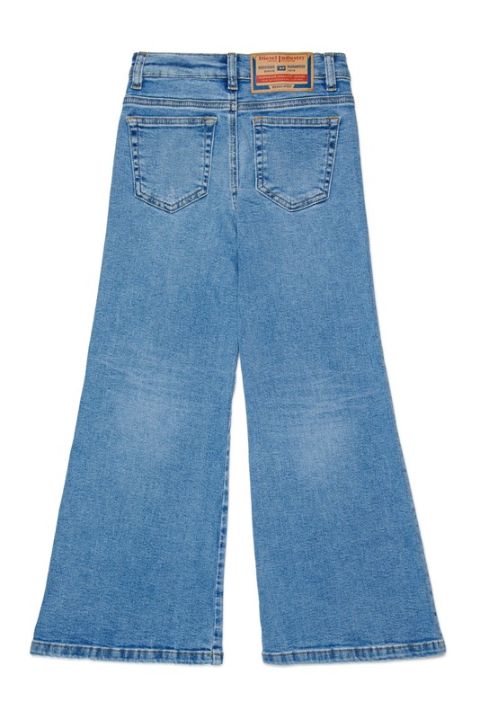 Pantalone in denim a zampa