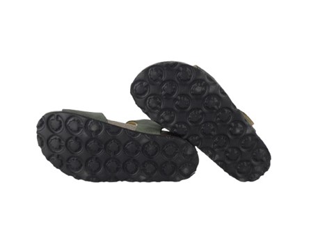 Sandalo in pelle con doppia fibbia