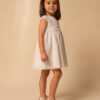 Vestito con con pizzo valenciennes e maniche ad aletta