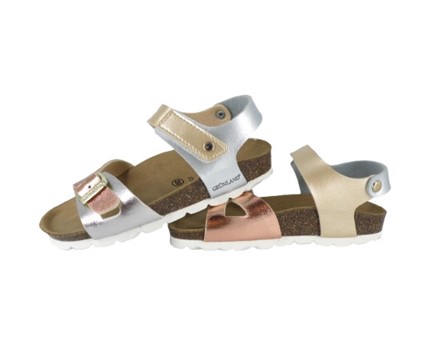 Sandalo in eco pelle laminata con velcro e fibbia