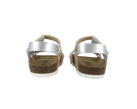 Sandalo in eco pelle laminata con velcro e fibbia