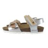 Sandalo in eco pelle laminata con velcro e fibbia