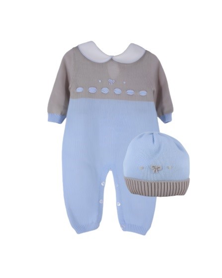 Tutina fiocchetto e passanastro con cappellino
