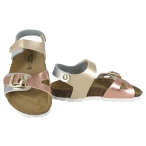 Sandalo in eco pelle laminata con velcro e fibbia