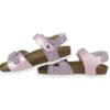 Sandalo in eco pelle laminata e pois con fibbia e velcro