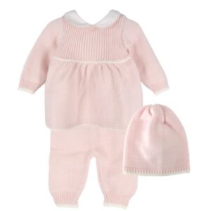 Completo due pezzi con cappellino