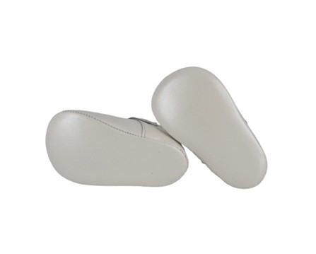 Ballerina culla in pelle