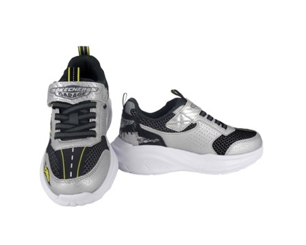 Scarpa ginnica con finti lacci e velcro