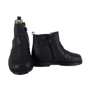 Stivaletto in pelle con elastico laterale e zip