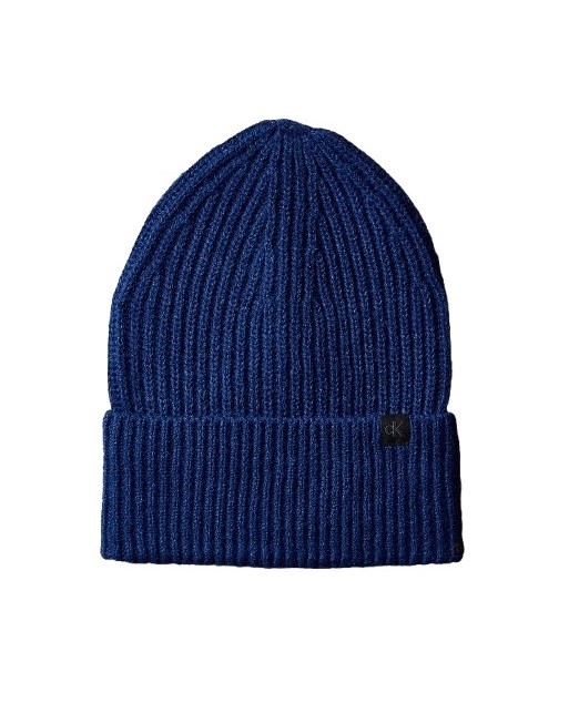 Cappello a costine con risvolto